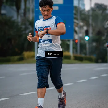 Runner Photo 4613117