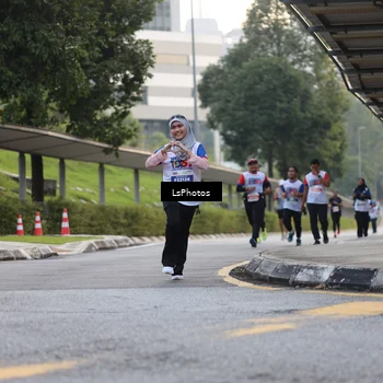 Runner Photo 4613125