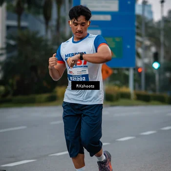 Runner Photo 4613147