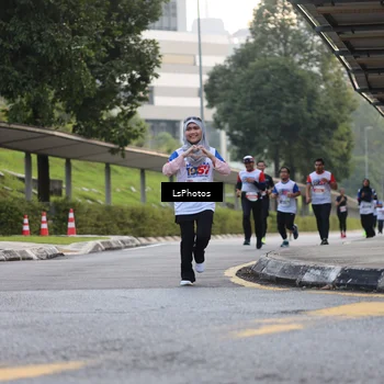 Runner Photo 4613153