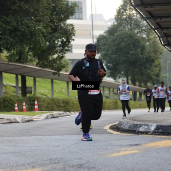 Runner Photo 4613169