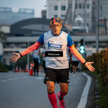 Runner Photo 4613175