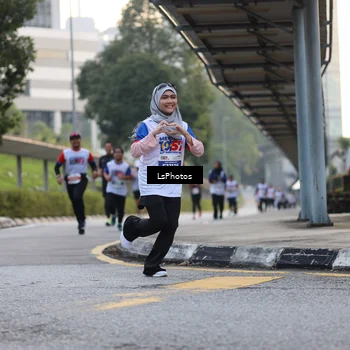Runner Photo 4613177