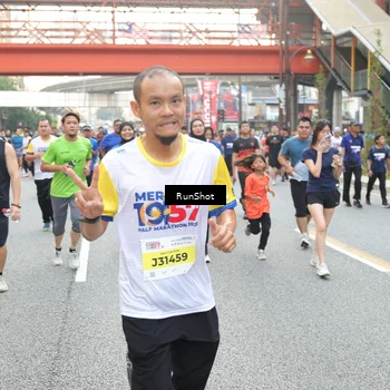 Runner Photo 4613198