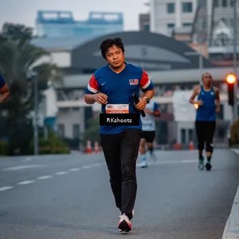 Runner Photo 4613217
