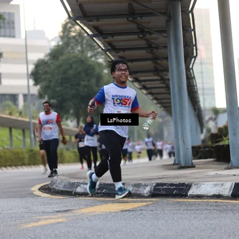 Runner Photo 4613241