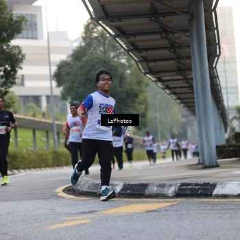 Runner Photo 4613264