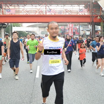 Runner Photo 4613272