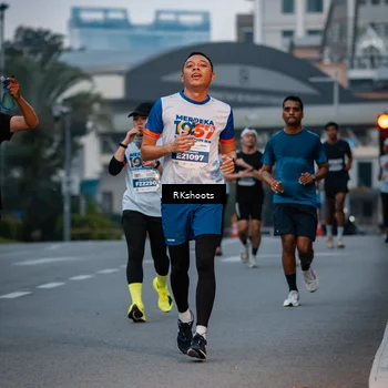 Runner Photo 4613280