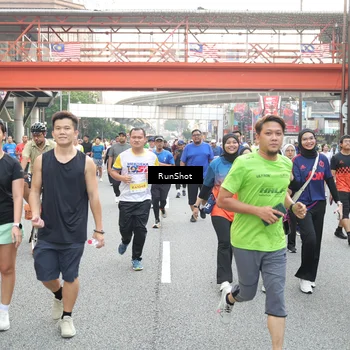 Runner Photo 4613295