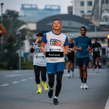 Runner Photo 4613319