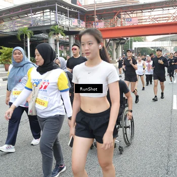Runner Photo 4613328