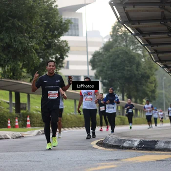 Runner Photo 4613331