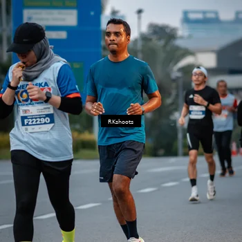Runner Photo 4613335