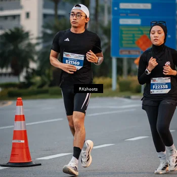 Runner Photo 4613343