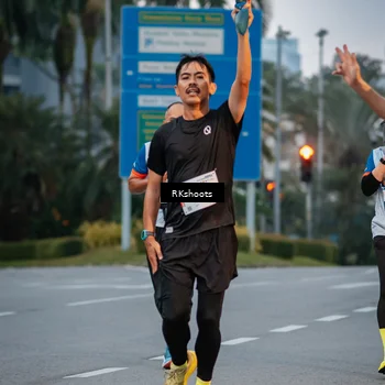 Runner Photo 4613376