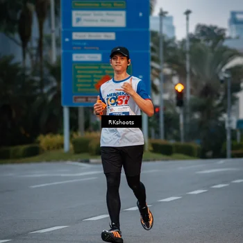 Runner Photo 4613398