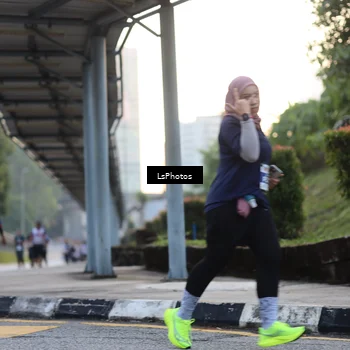 Runner Photo 4613472