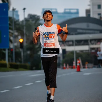 Runner Photo 4613476