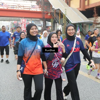 Runner Photo 4613488
