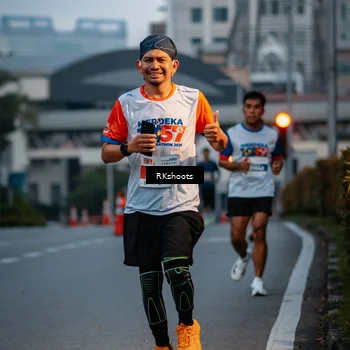 Runner Photo 4613525