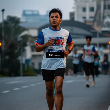 Runner Photo 4613531