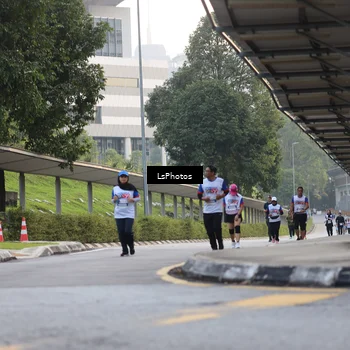 Runner Photo 4613532