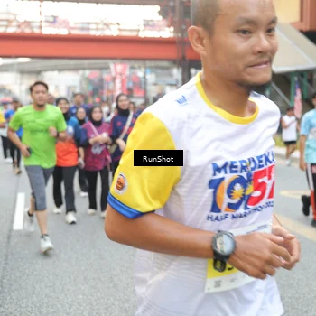 Runner Photo 4613534