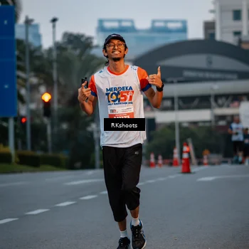 Runner Photo 4613535