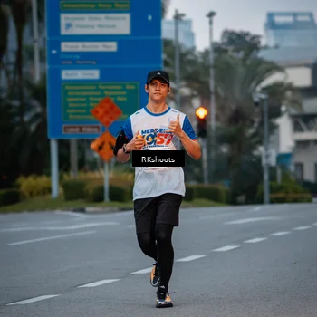 Runner Photo 4613580