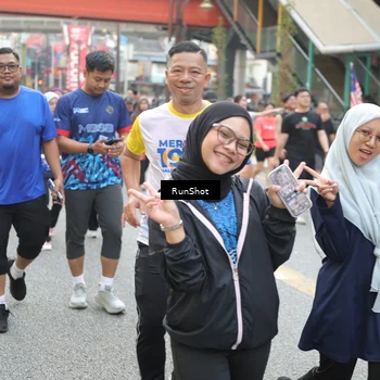 Runner Photo 4613593