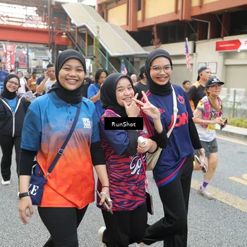 Runner Photo 4613594