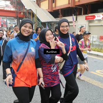Runner Photo 4613647
