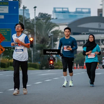 Runner Photo 4613649