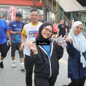 Runner Photo 4613661