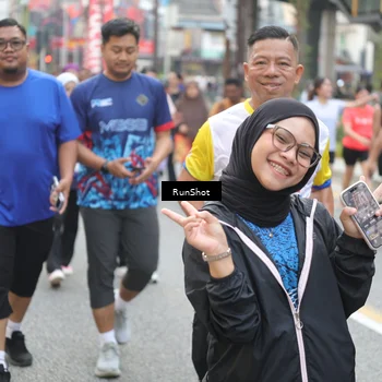 Runner Photo 4613697