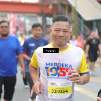 Runner Photo 4613702