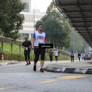Runner Photo 4613714