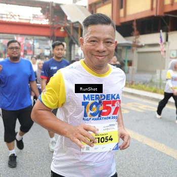 Runner Photo 4613722