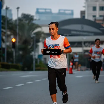 Runner Photo 4613725