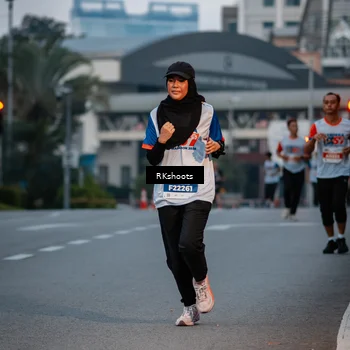Runner Photo 4613734