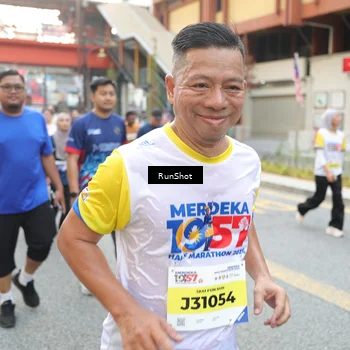 Runner Photo 4613738