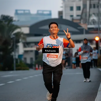 Runner Photo 4613749