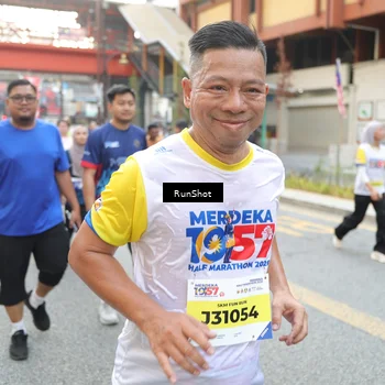 Runner Photo 4613759