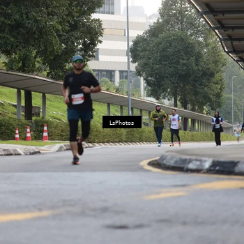 Runner Photo 4613763
