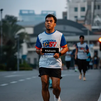 Runner Photo 4613778