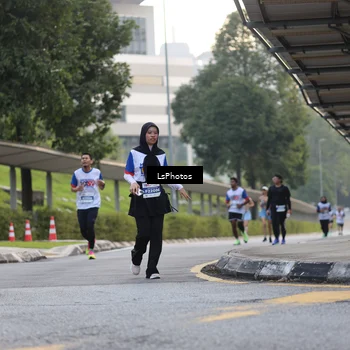 Runner Photo 4613845