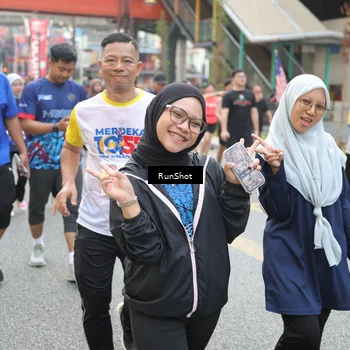 Runner Photo 4613859