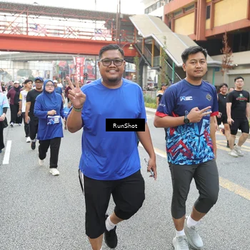 Runner Photo 4613860