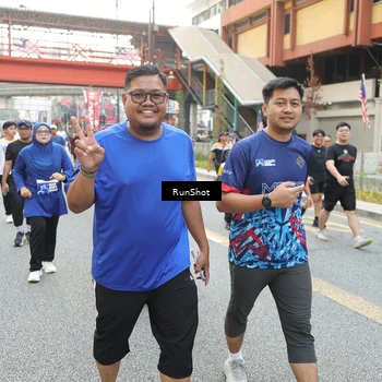 Runner Photo 4613872